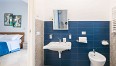 Bagno con box doccia - Casa vacanze ZagaraImage